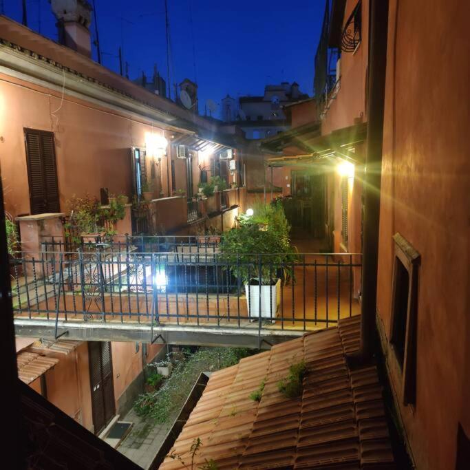 Julia Nel Cuore Di Trastevere Roma Dış mekan fotoğraf
